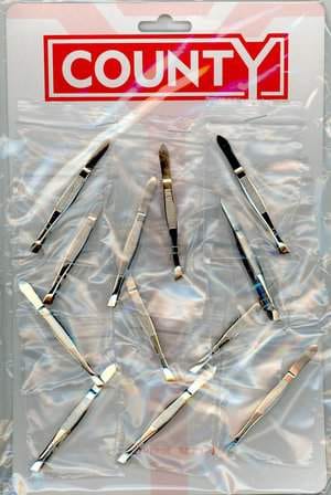 County Carded Eyebrow Tweezers